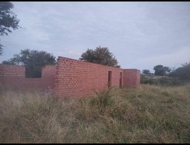 LAND FOR SALE IN MUTOTI